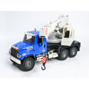 1:20 Автокран Freightliner 114SD Double Eagle E556-003
