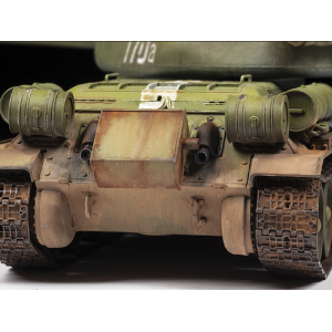 1:35 Сборная модель ZVEZDA Советский средний танк Т-34/85, подарочный набор