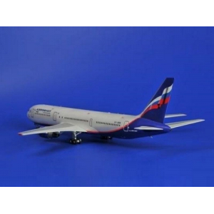 1:144 Сборная модель ZVEZDA Пассажирский авиалайнер Боинг 767-300, подарочный набор