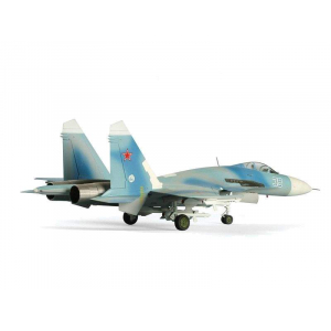 1:72 Сборная модель ZVEZDA Советский истребитель Су-27, подарочный набор