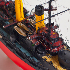 1:350 Сборная модель ZVEZDA Флагман 2-ой тихоокеанской эскадры броненосец "Князь Суворов", подарочный набор