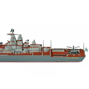 1:700 Сборная модель ZVEZDA Российский атомный ракетный крейсер “Петр Великий”, подарочный набор