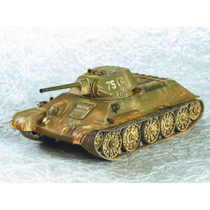 1:35 Сборная модель ZVEZDA Советский средний танк Т-34/76 (обр. 1942 г.), подарочный набор