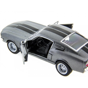 1:38 Shelby GT-500 1967 c инерционным механизмом