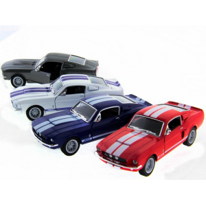 1:38 Shelby GT-500 1967 c инерционным механизмом
