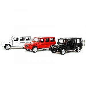 1:32 Mercedes G55 c инерционным механизмом