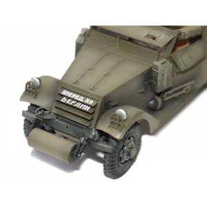 1:35 Сборная модель ZVEZDA Бронетранспортер М-3 «Скаут», подарочный набор