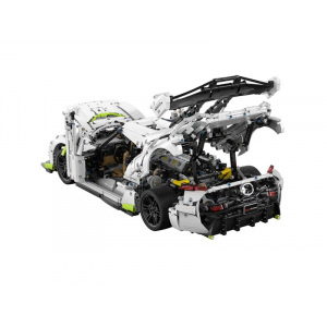 Конструктор - 1:8 спорткар Fantasma Double Eagle C61048W (4346 деталей)