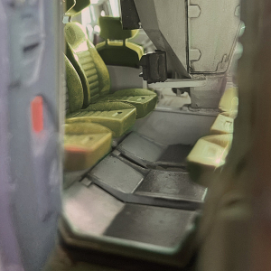 1:35 Сборная модель ZVEZDA Российский бронеавтомобиль Тайфун ВДВ 4*4 К-4386 с БМДУ